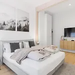 Pfalzliebe - Birgit, Landau Zentrum * لانداو إن در بفالتس